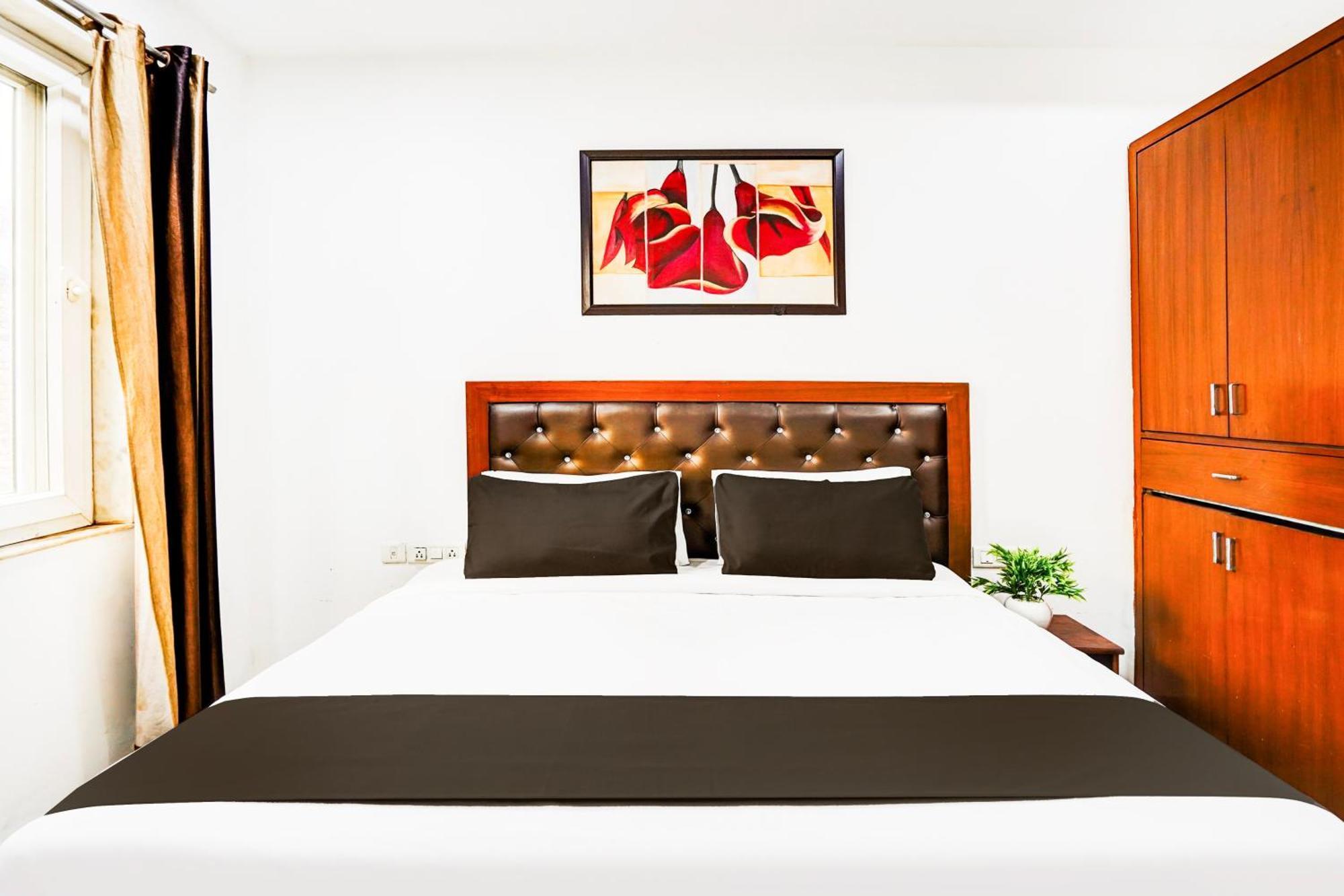 Super Collection O Sector 110 Noida Hotel Екстериор снимка